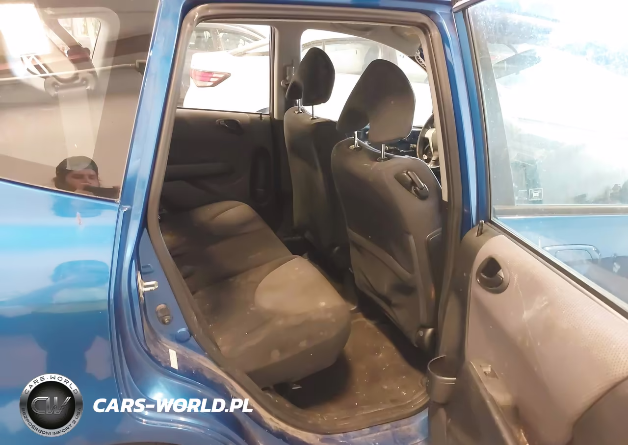 2008 Honda Fit Sport VIN:JHMGD38618S010323 - 8