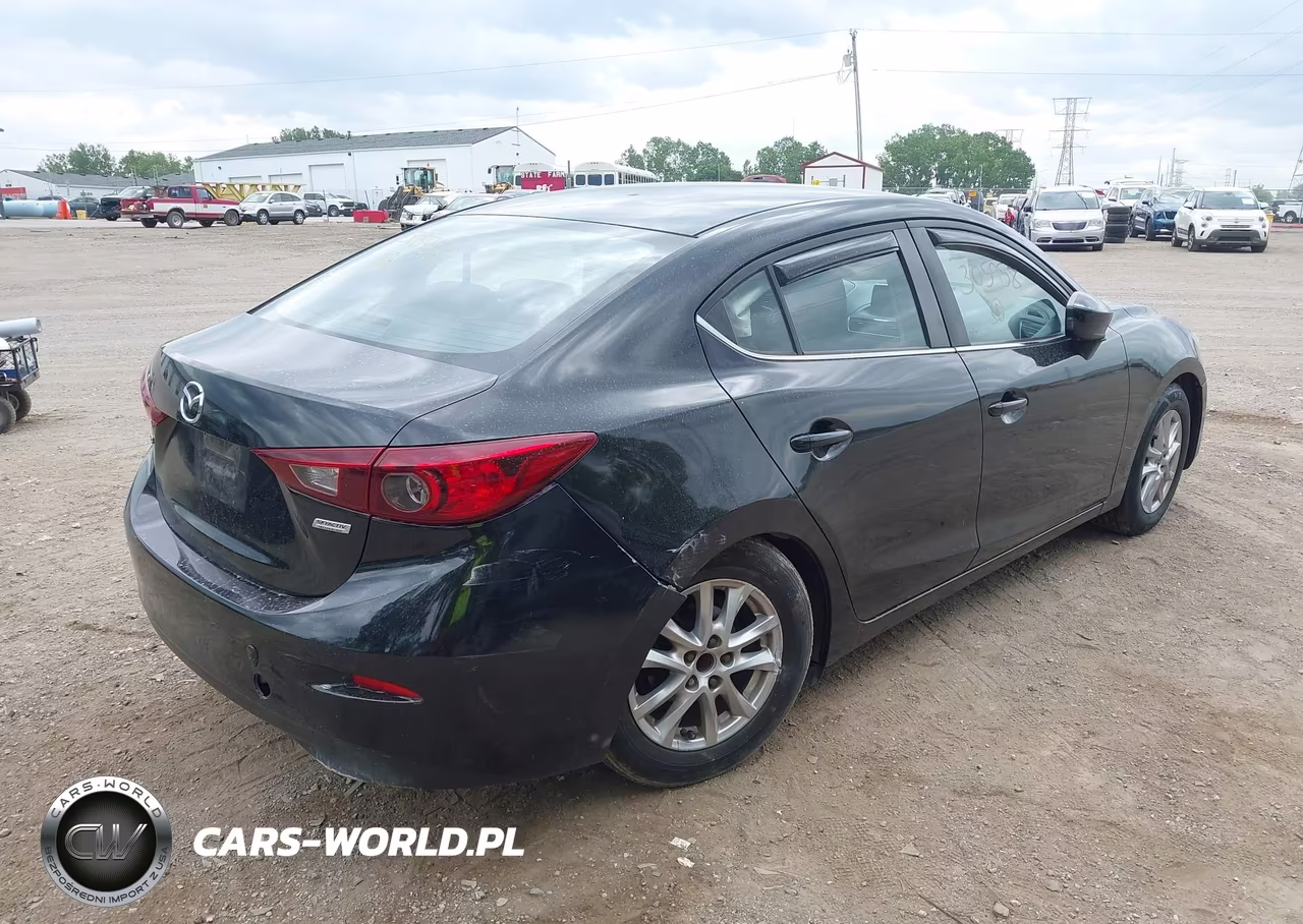 2016 Mazda Mazda3 I Sport VIN:JM1BM1U73G1305958 - 4
