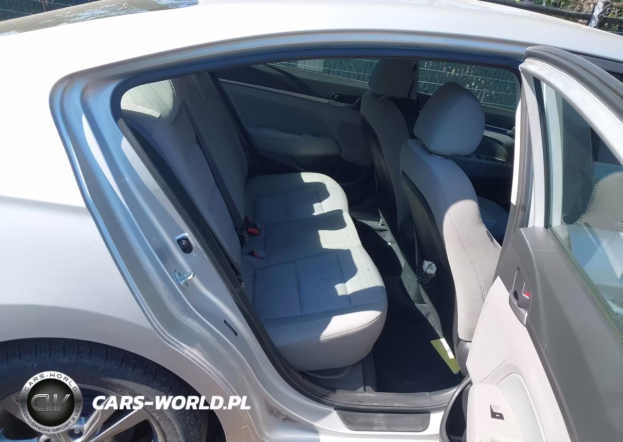 2017 Hyundai Elantra Se VIN:5NPD84LF6HH101141 - 8