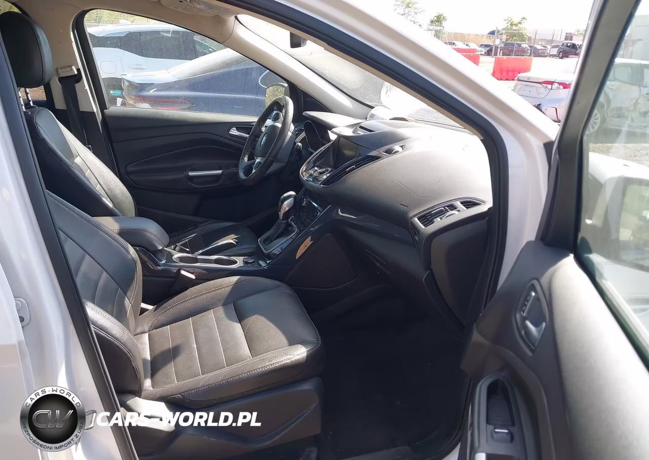 2014 Ford Escape Titanium VIN:1FMCU9J92EUA11516 - 5