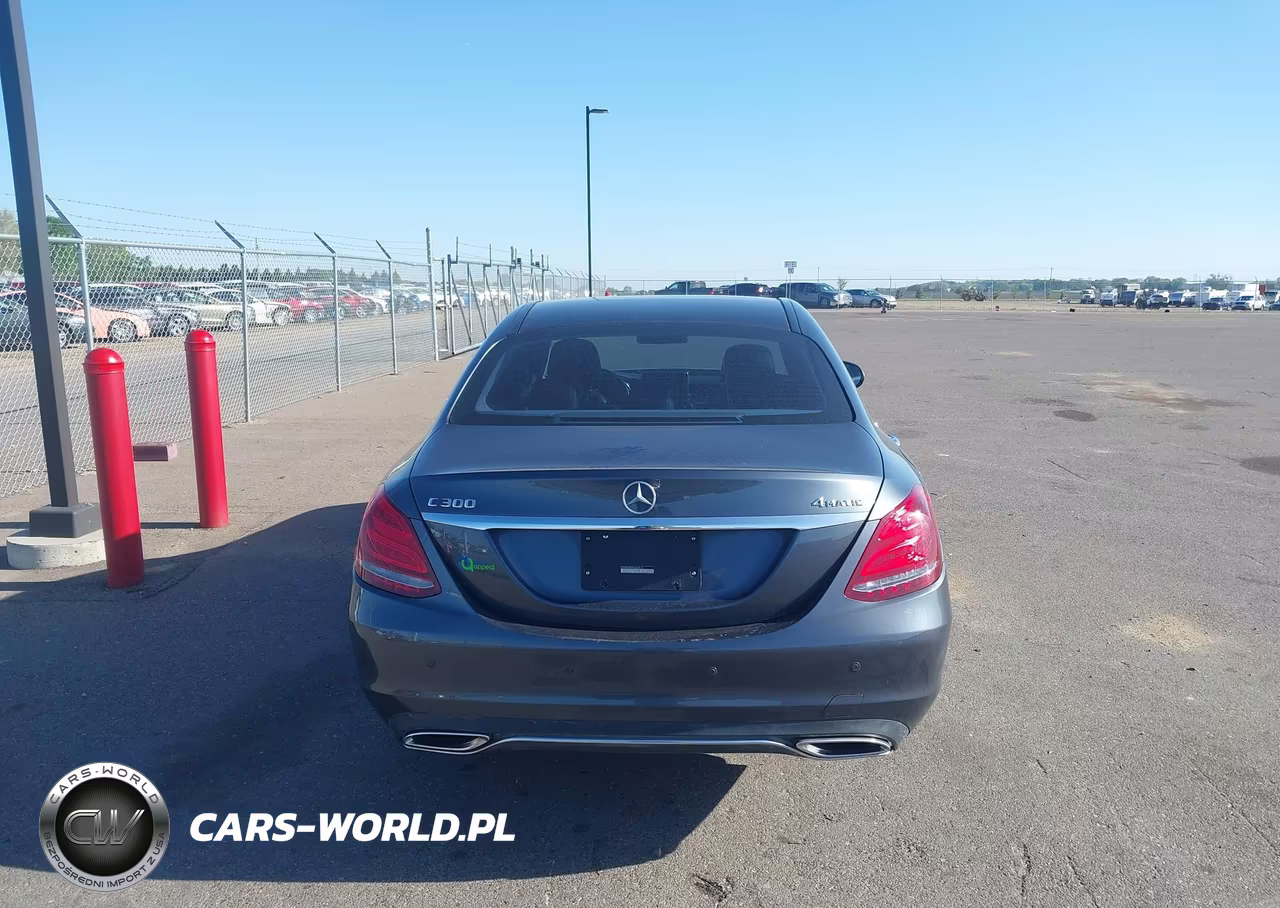 2015 Mercedes-Benz C 300 4Matic VIN:55SWF4KBXFU058818 - 16