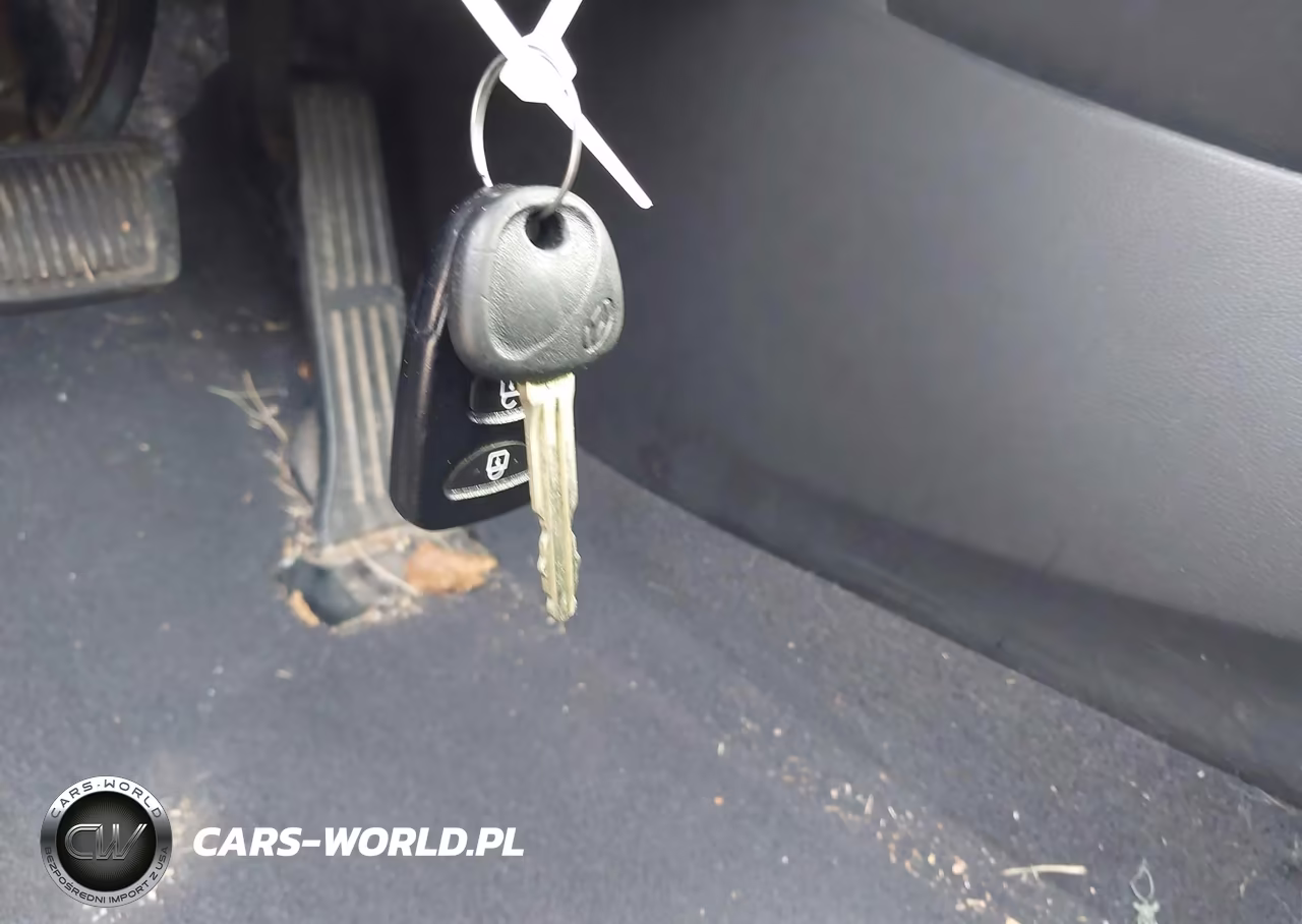 2013 Hyundai Elantra Gls VIN:5NPDH4AE7DH316452 - 11