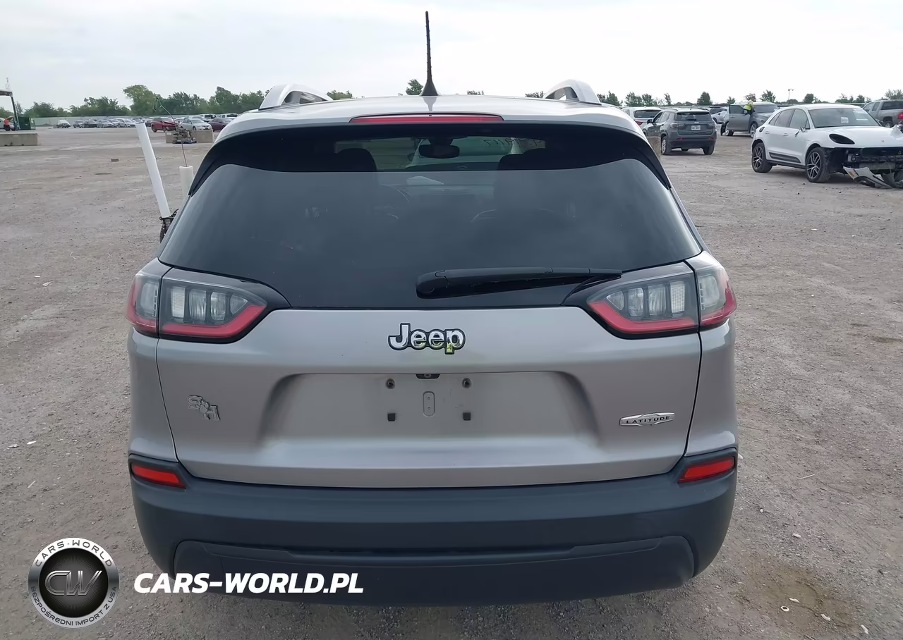 2019 Jeep Cherokee Latitude Plus Fwd VIN:1C4PJLLB7KD175982 - 16