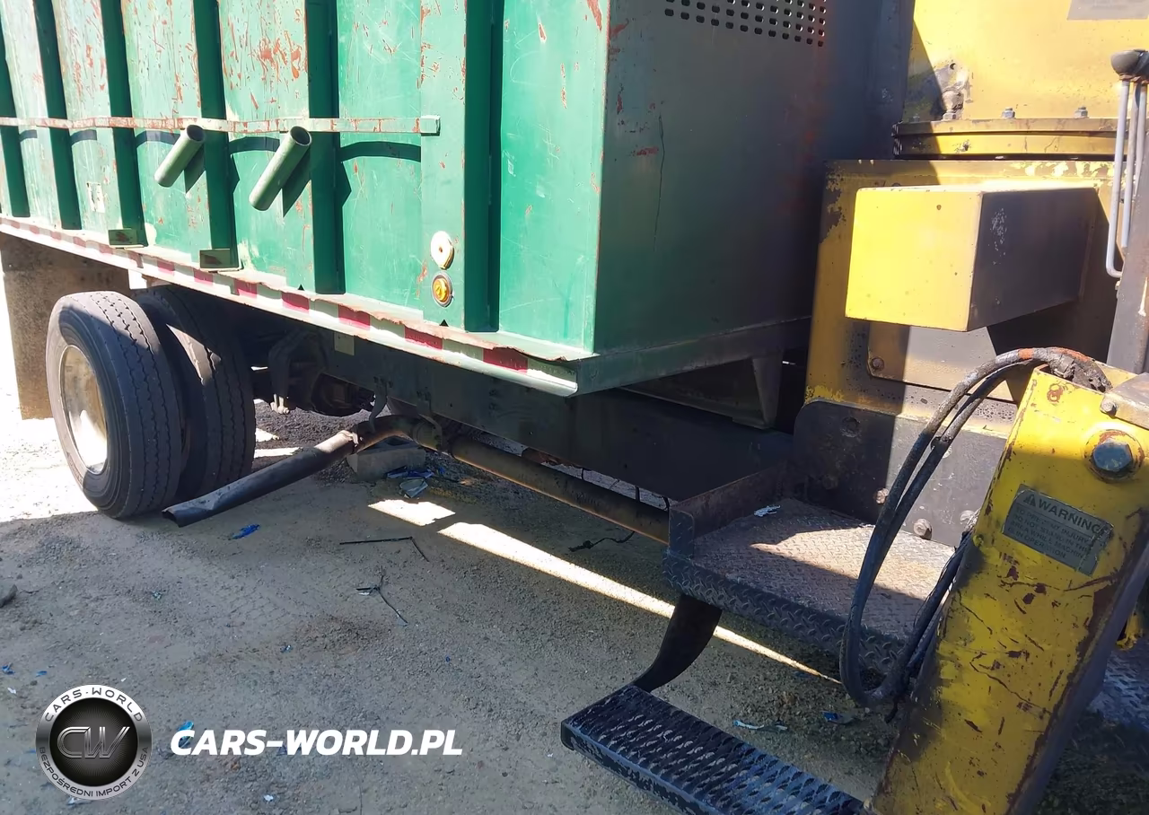 2007 Freightliner M2 106 Medium Duty VIN:1FVACXDC67HY16218 - 14