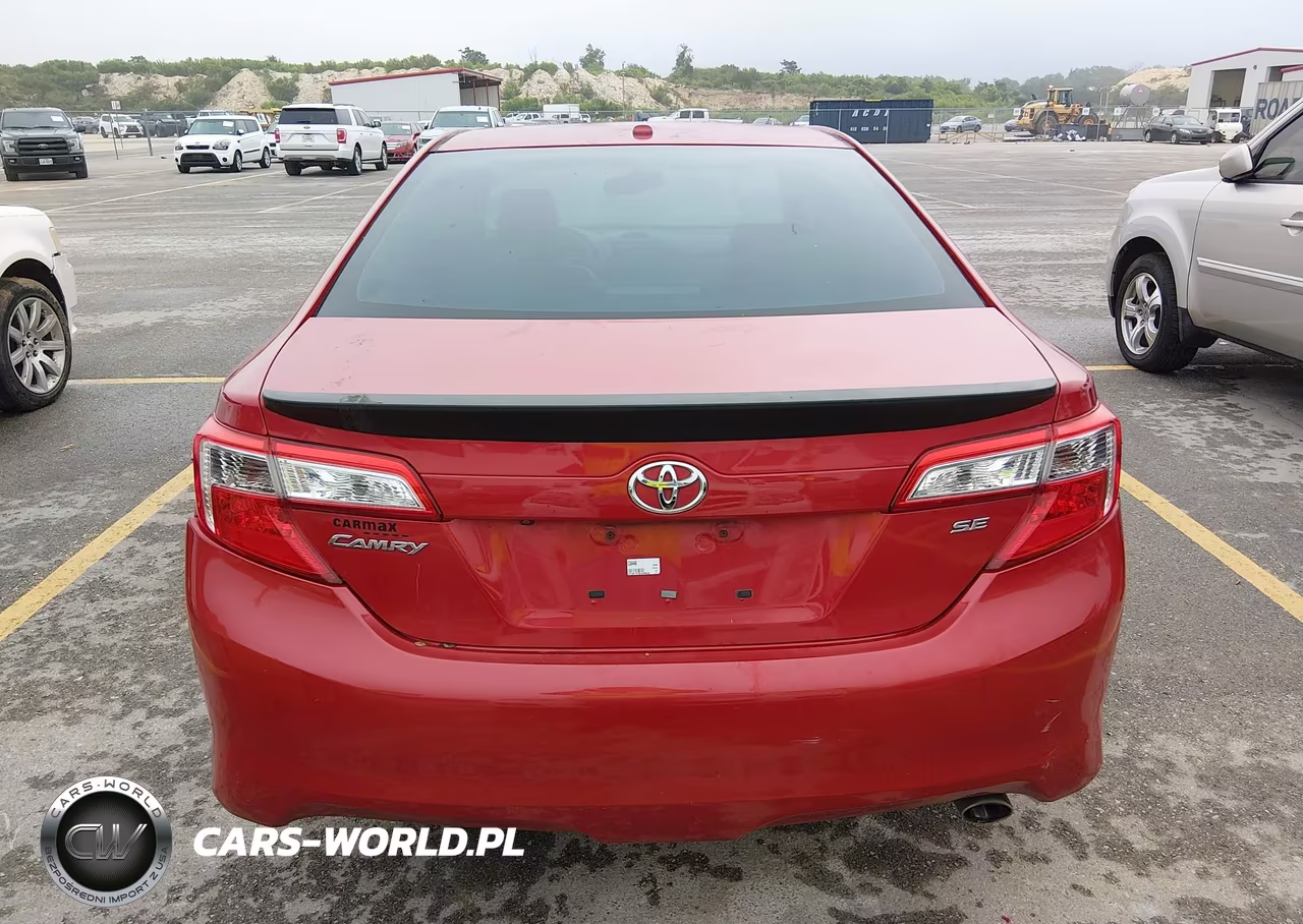2014 Toyota Camry Se VIN:4T1BF1FK5EU806630 - 16
