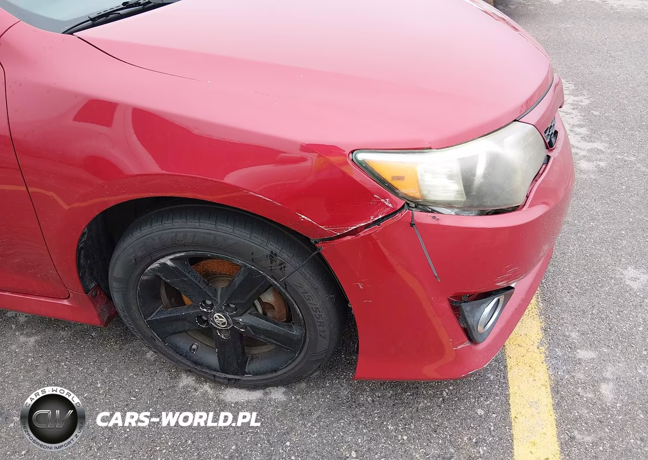2014 Toyota Camry Se VIN:4T1BF1FK5EU806630 - 17