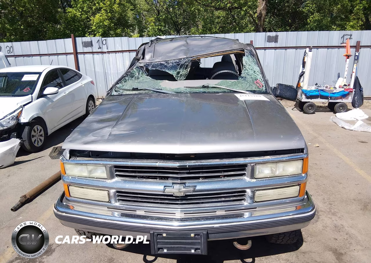 1999 Chevrolet Suburban 2500 VIN:3GNGK26J0XG117529 - 13