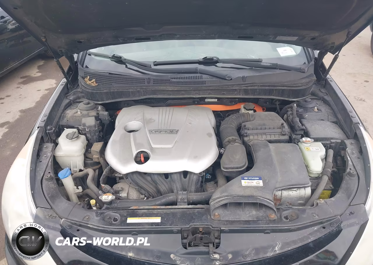 2011 Hyundai Sonata Hybrid VIN:KMHEC4A47BA018364 - 10