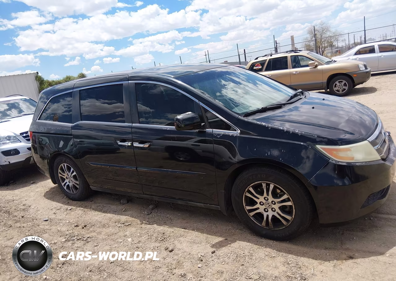 2011 Honda Odyssey Ex-L VIN:5FNRL5H62BB069197 - 12