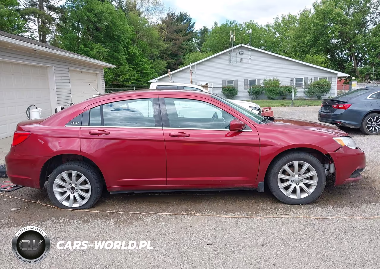 2013 Chrysler 200 Touring VIN:1C3CCBBB9DN655401 - 14
