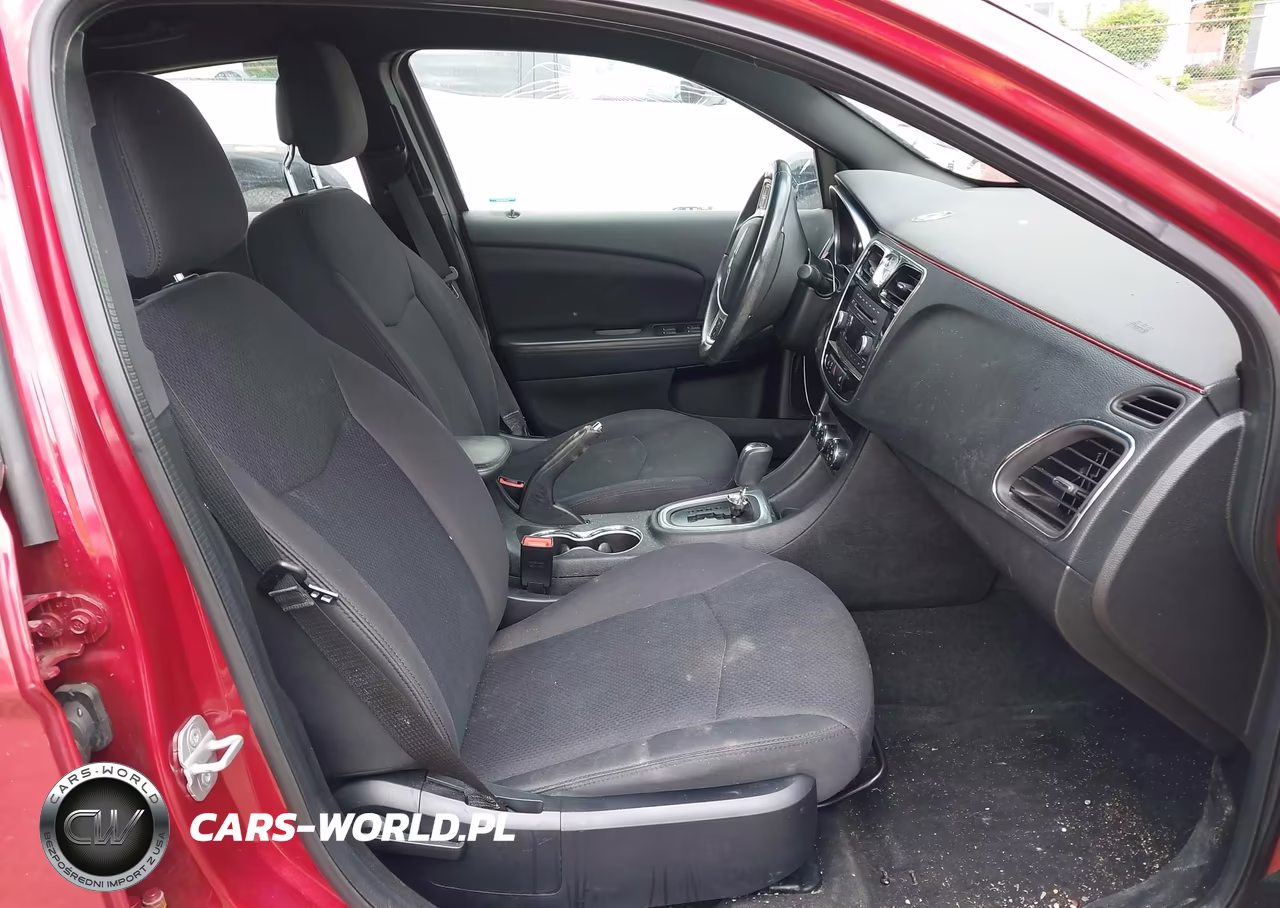 2013 Chrysler 200 Touring VIN:1C3CCBBB9DN655401 - 5