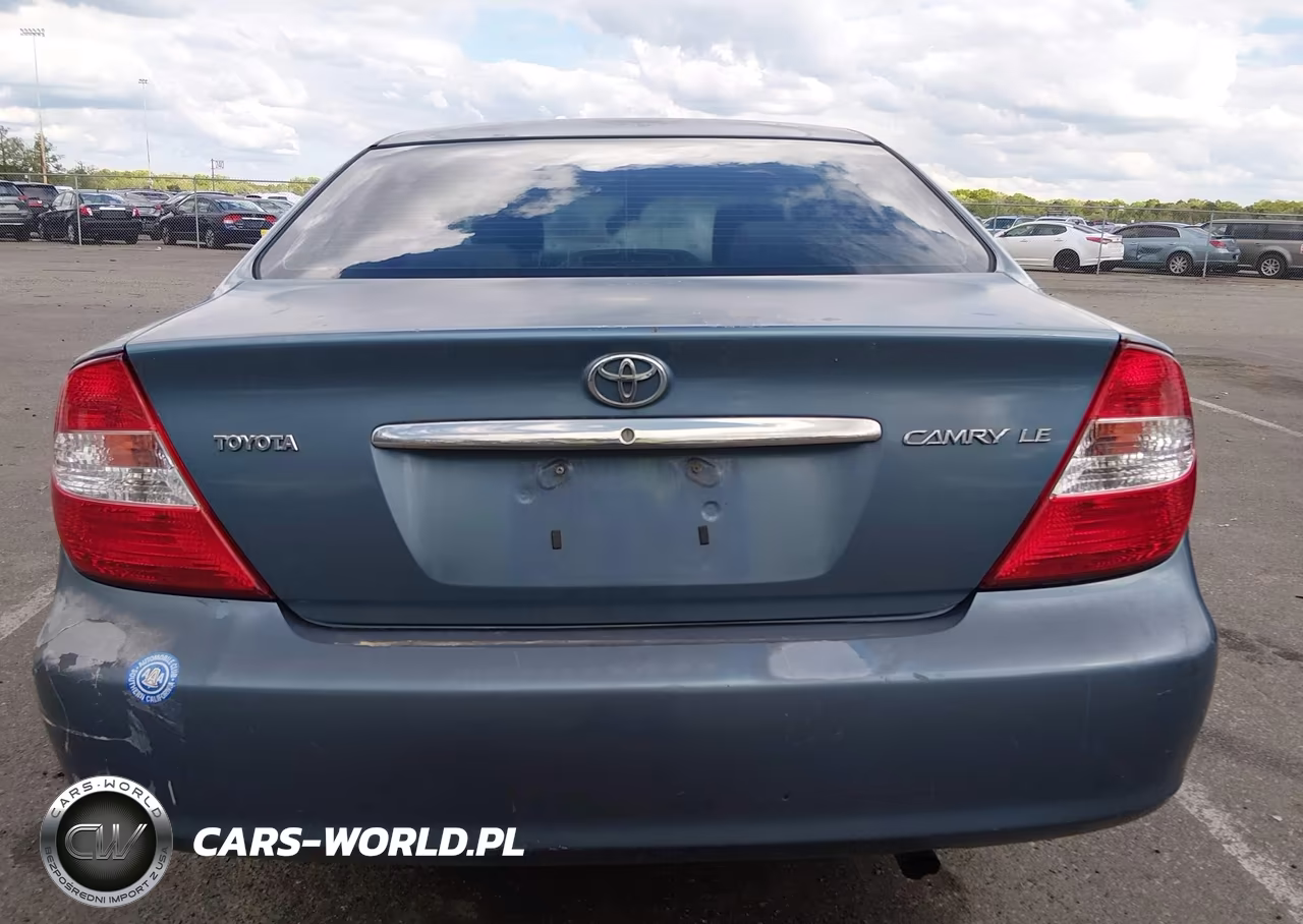 2004 Toyota Camry Le VIN:4T1BE32K04U883375 - 16