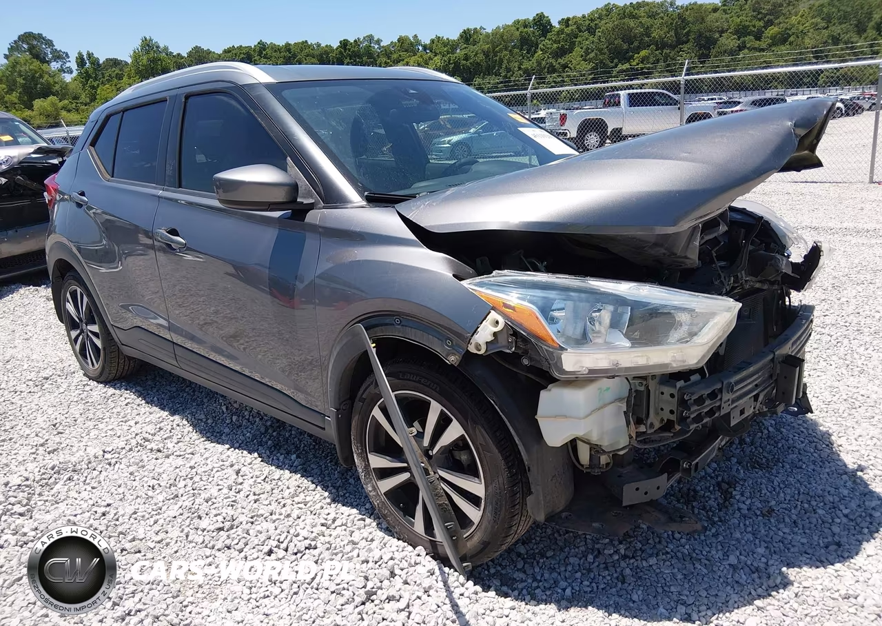 2020 Nissan Kicks Sv Xtronic Cvt