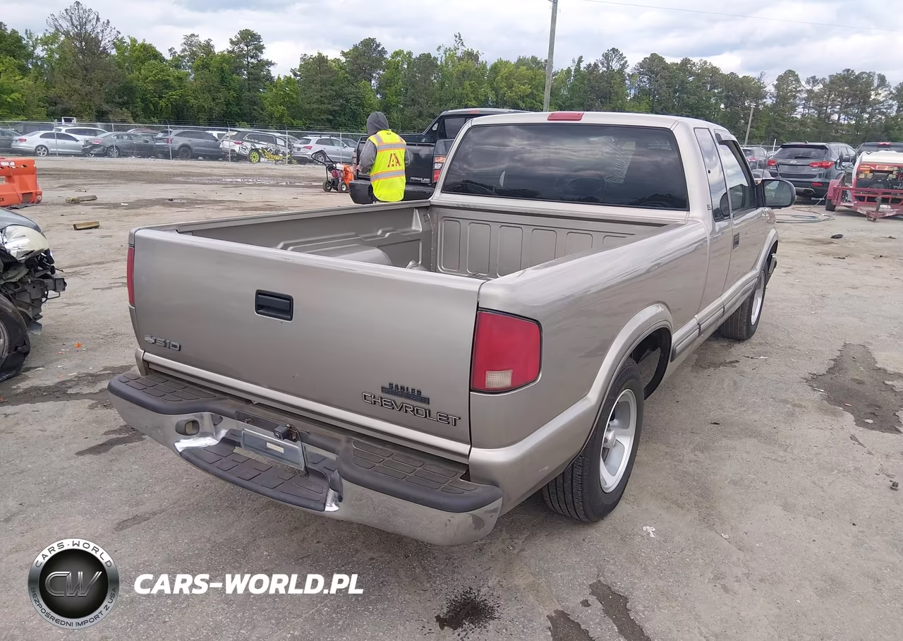 2002 Chevrolet S-10 Ls VIN:1GCCS19W128173163 - 4