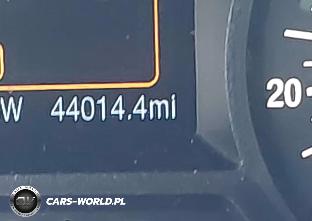 2019 Ford Fusion S VIN:3FA6P0G77KR162211 - 15