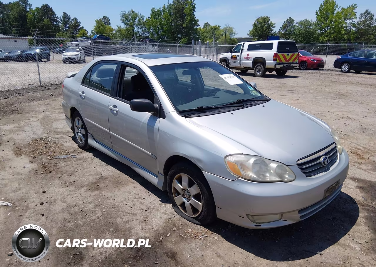 Główne zdjęcie 2004 Toyota Corolla S