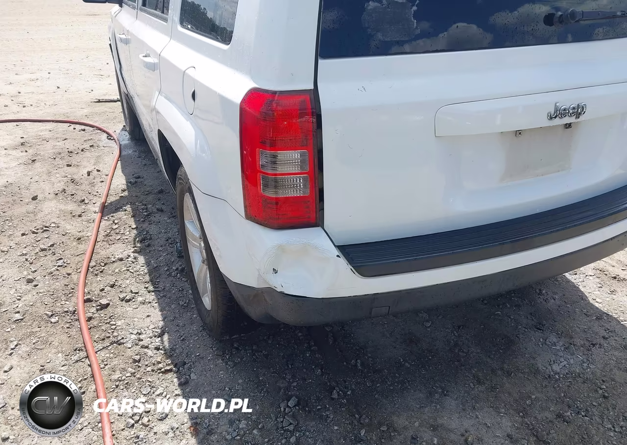 2016 Jeep Patriot Sport VIN:1C4NJPBB6GD677180 - 14