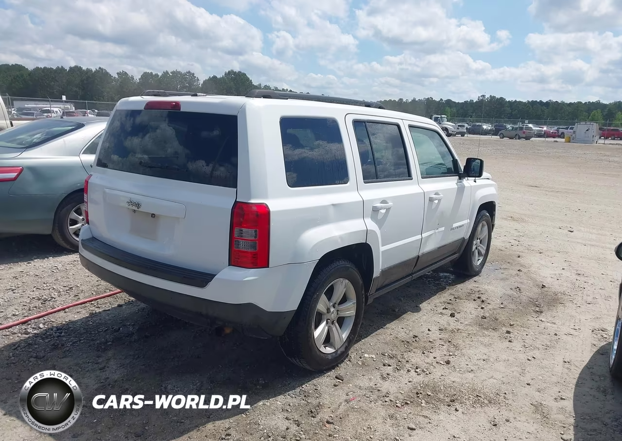 2016 Jeep Patriot Sport VIN:1C4NJPBB6GD677180 - 4