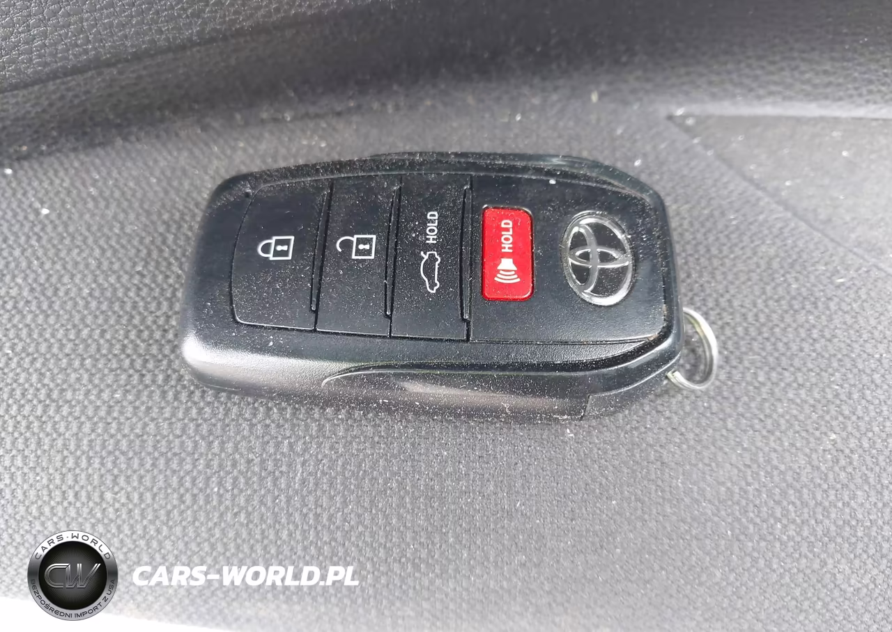 2024 Toyota Corolla Le VIN:5YFB4MDE4RP222845 - 11
