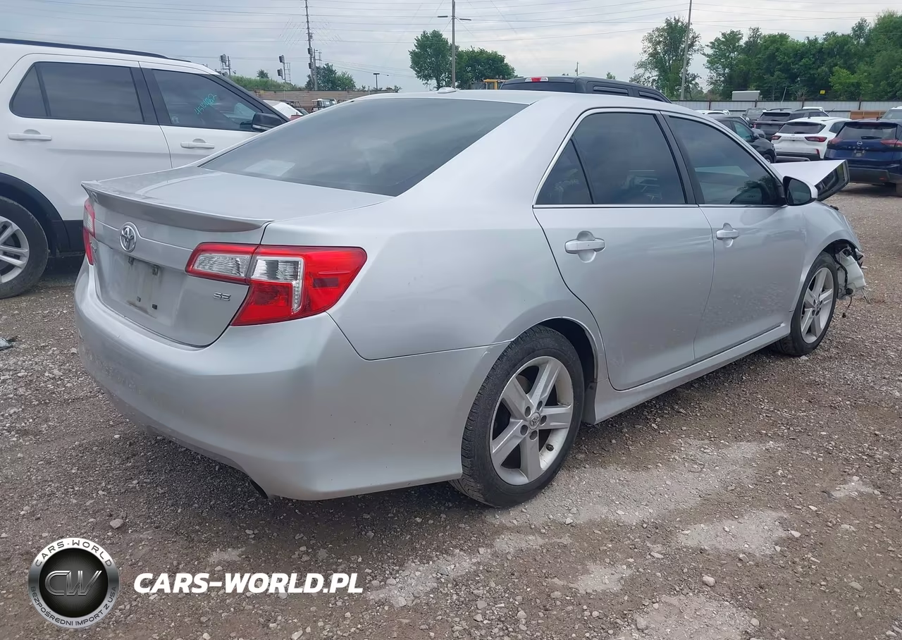 2012 Toyota Camry Se VIN:4T1BF1FK3CU133494 - 4
