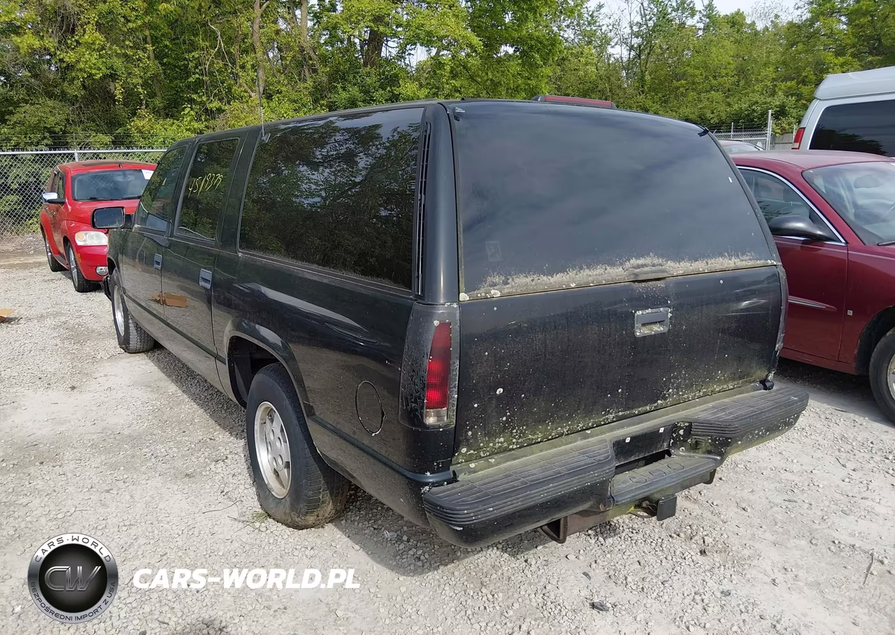 1994 Chevrolet Suburban C1500 VIN:1GNEC16K9RJ413139 - 3