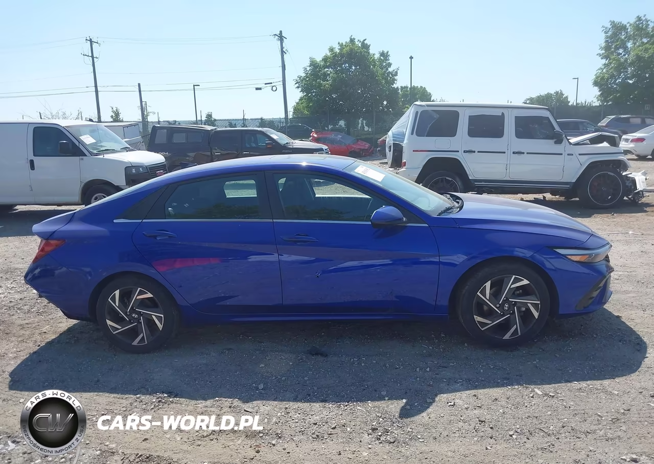 2025 Hyundai Elantra Sel Convenience VIN:KMHLS4DG2SU878252 - 14