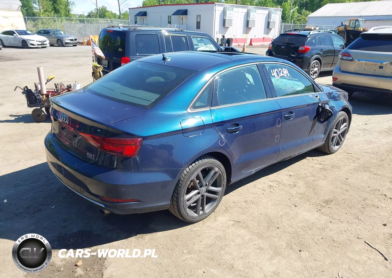 2018 Audi A3 2.0T Premium-2.0T Tech Premium VIN:WAUB8GFF0J1060813 - 4