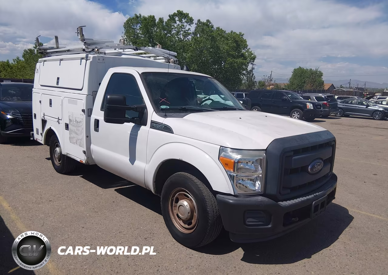 2013 Ford F350 Utility - Service Truck