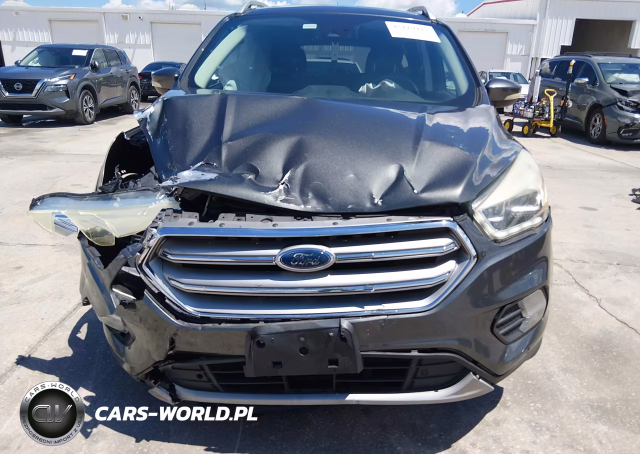2017 Ford Escape Titanium VIN:1FMCU0JD5HUB99002 - 13