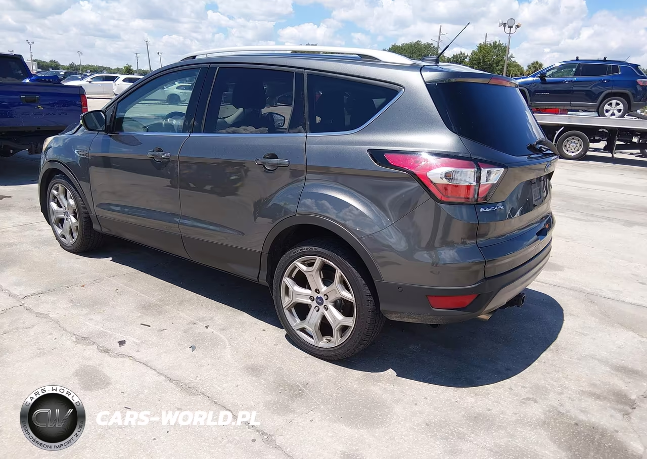 2017 Ford Escape Titanium VIN:1FMCU0JD5HUB99002 - 3