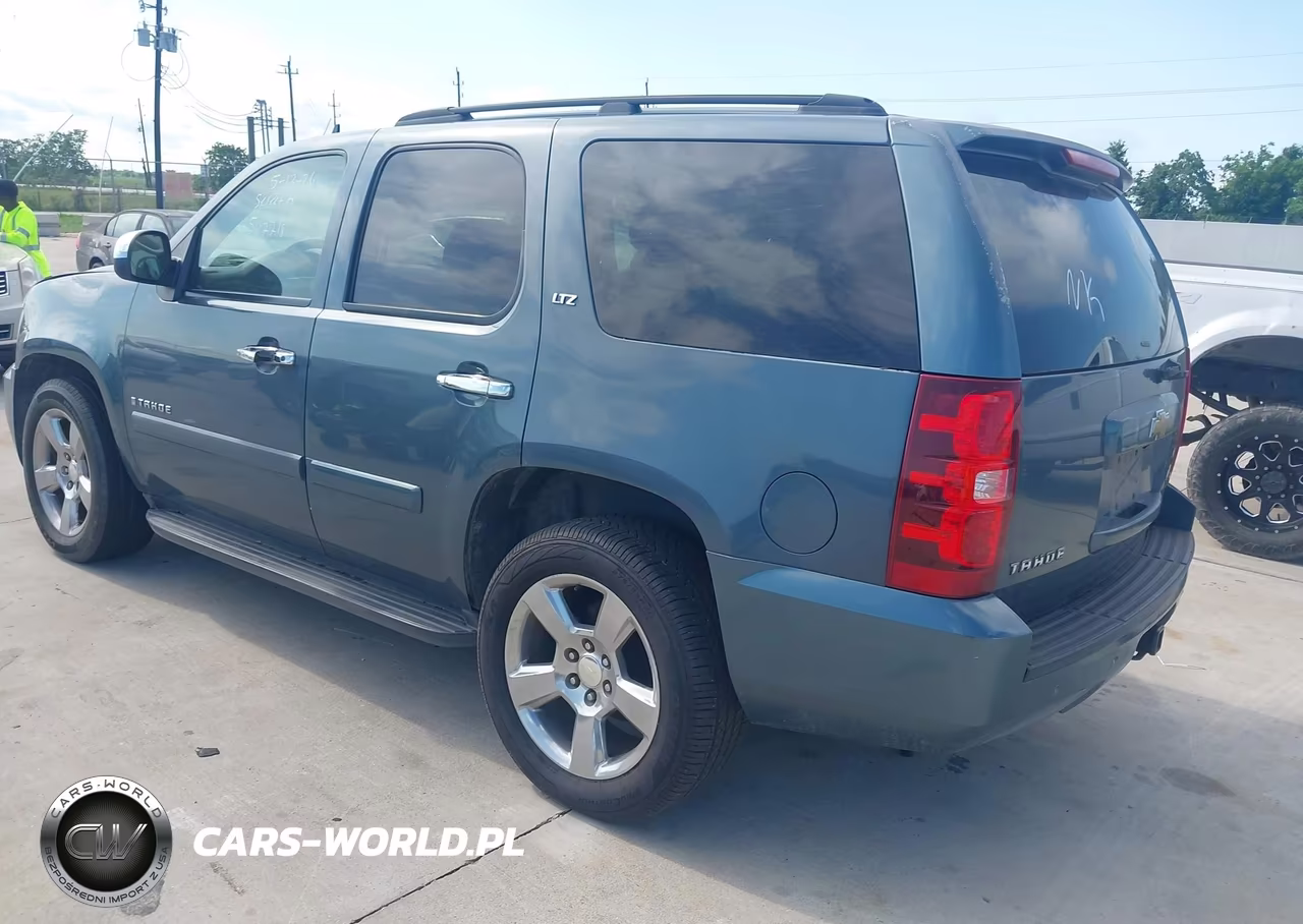 2008 Chevrolet Tahoe Ltz VIN:1GNFC13028J121354 - 3