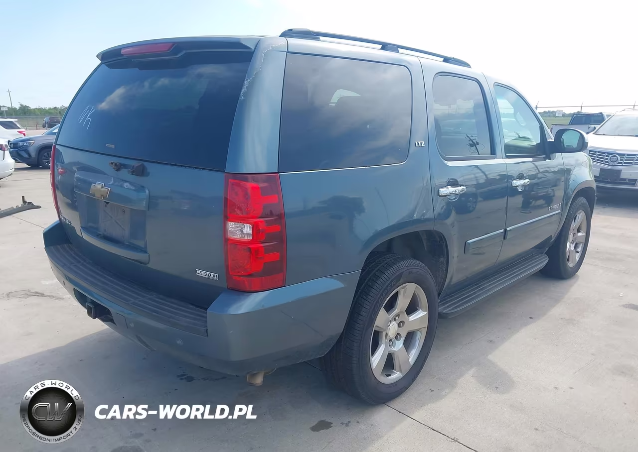 2008 Chevrolet Tahoe Ltz VIN:1GNFC13028J121354 - 4