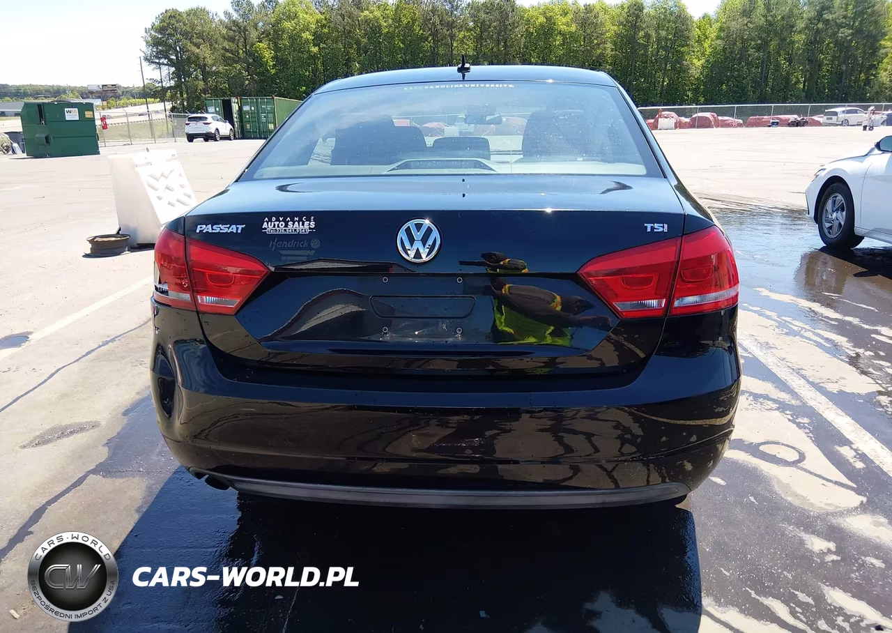 2015 Volkswagen Passat 1.8T S VIN:1VWAT7A33FC045628 - 17