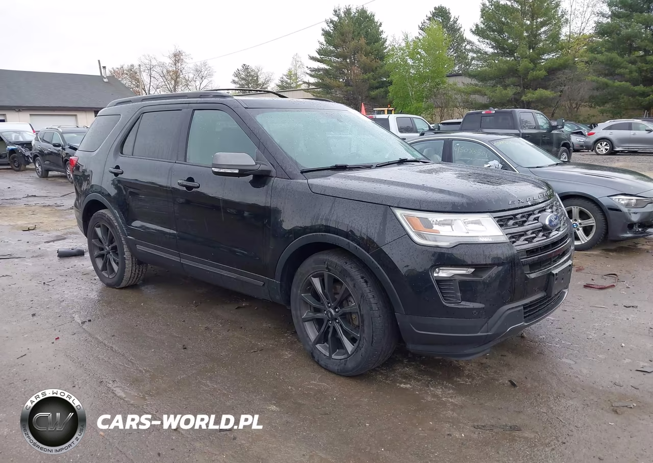 Główne zdjęcie 2018 Ford Explorer Xlt