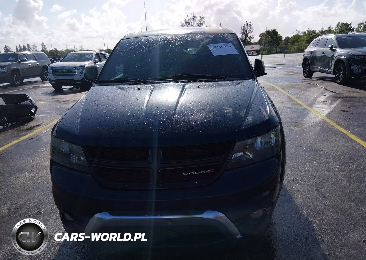 2015 Dodge Journey Crossroad VIN:3C4PDCGBXFT697782 - 6