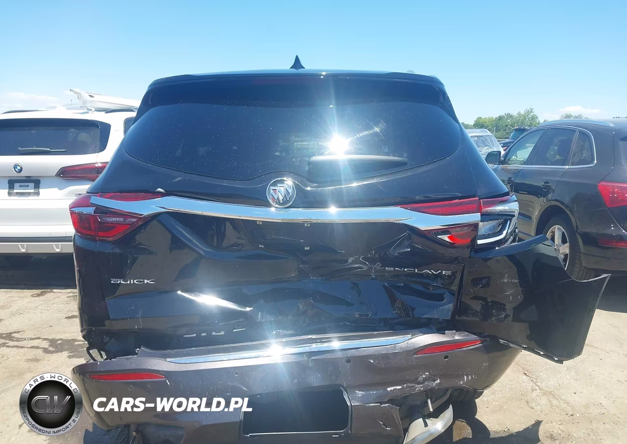2018 Buick Enclave Premium VIN:5GAERCKW1JJ150646 - 16