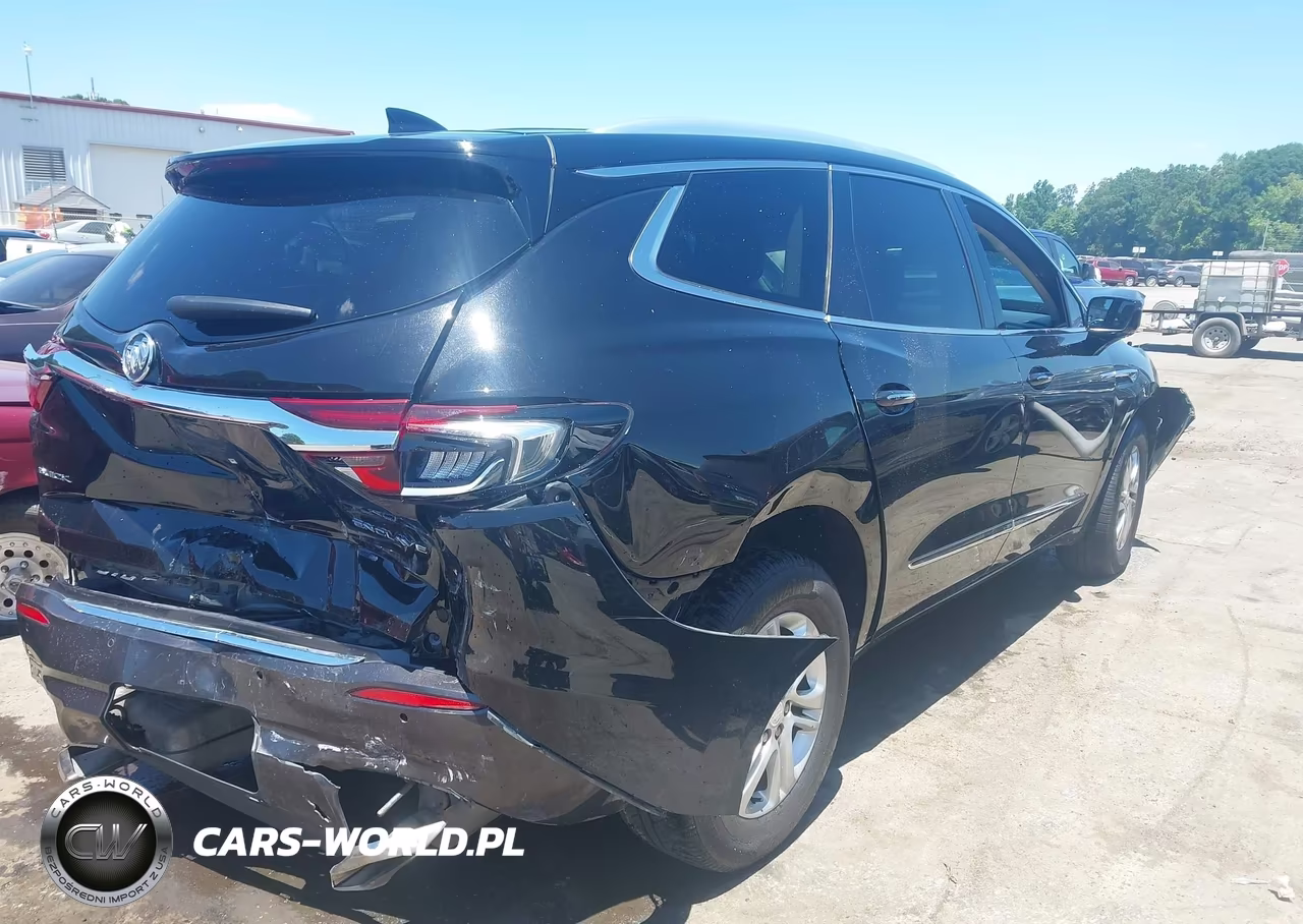 2018 Buick Enclave Premium VIN:5GAERCKW1JJ150646 - 4