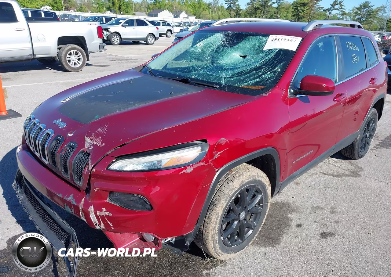 2016 Jeep Cherokee Latitude VIN:1C4PJLCS2GW138382 - 6