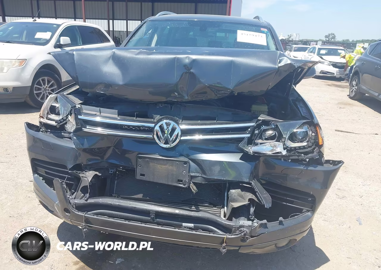 2012 Volkswagen Touareg Vr6 Sport VIN:WVGFF9BP7CD002442 - 6