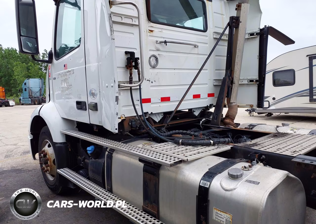 2019 Volvo Vnr VIN:4V4W19EG0KN907746 - 16