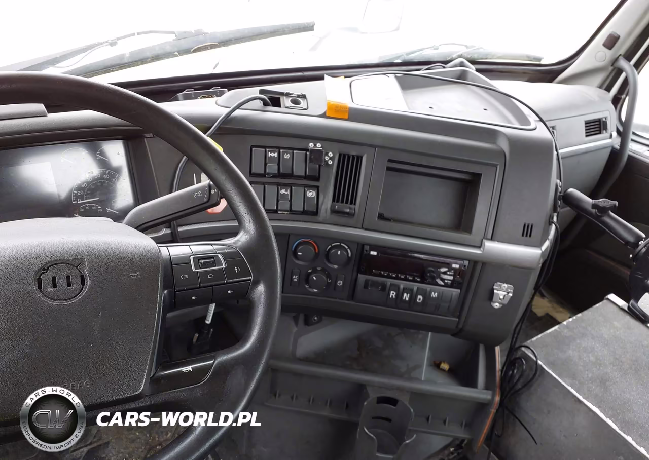 2019 Volvo Vnr VIN:4V4W19EG0KN907746 - 19
