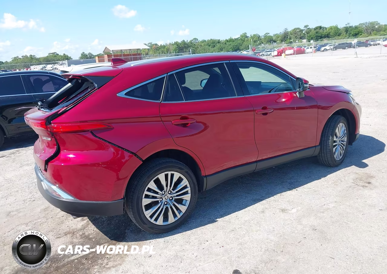 2024 Toyota Venza Limited VIN:JTEAAAAH2RJ158791 - 4