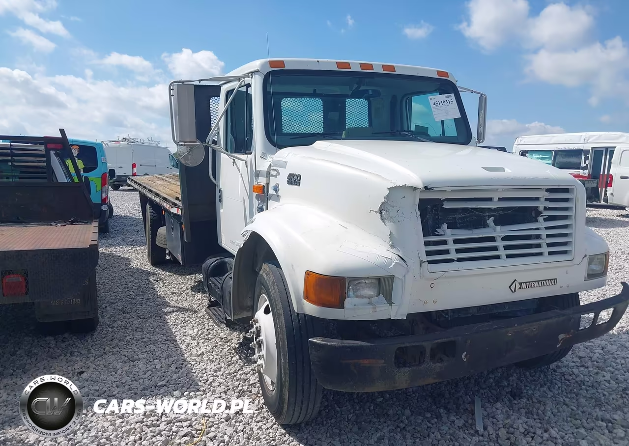 1999 International 4000 4700