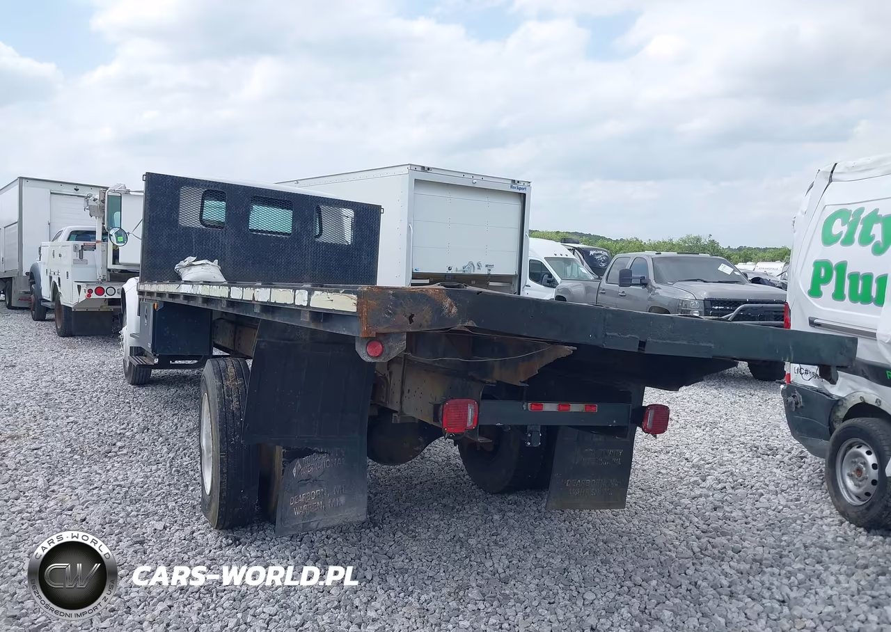 1999 International 4000 4700 VIN:1HTSCABM5XH605216 - 3
