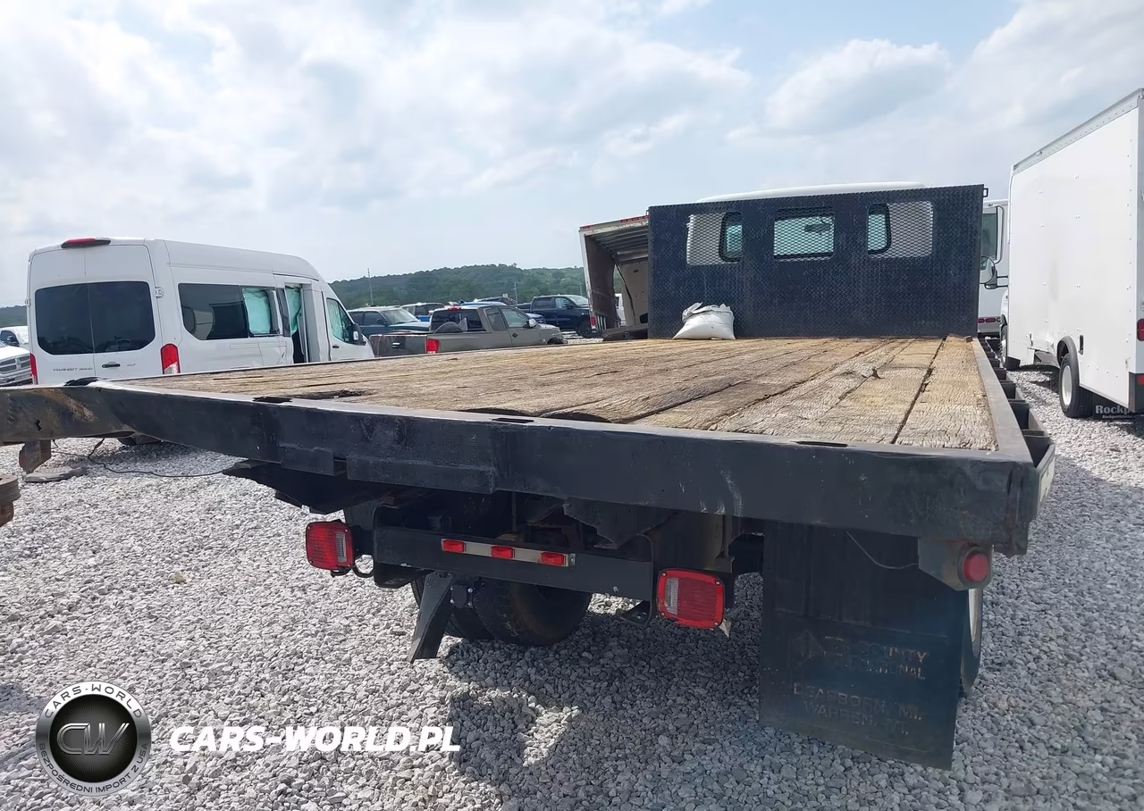 1999 International 4000 4700 VIN:1HTSCABM5XH605216 - 4