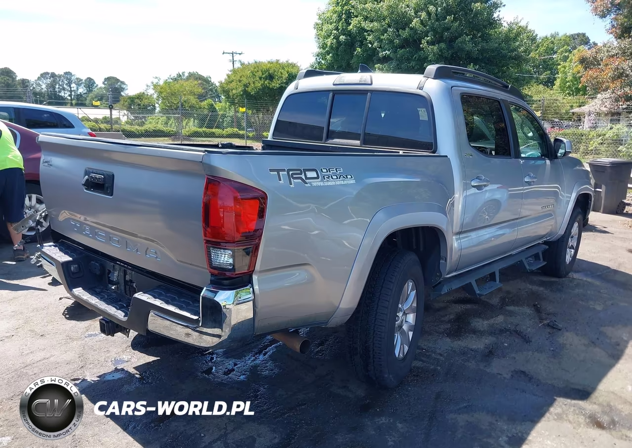 2016 Toyota Tacoma Sr5 V6 VIN:3TMCZ5AN8GM010115 - 4