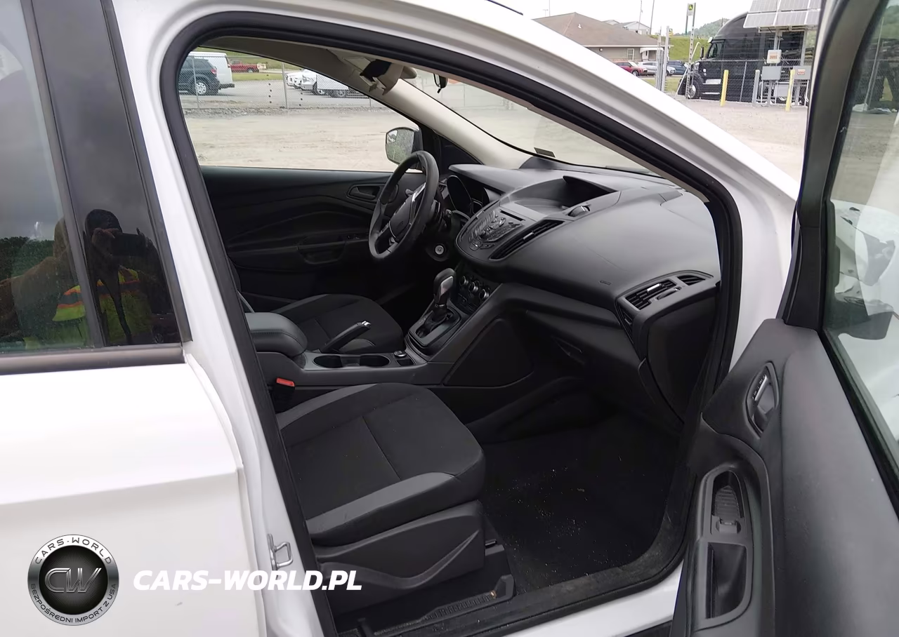 2013 Ford Escape S VIN:1FMCU0F7XDUC60115 - 5