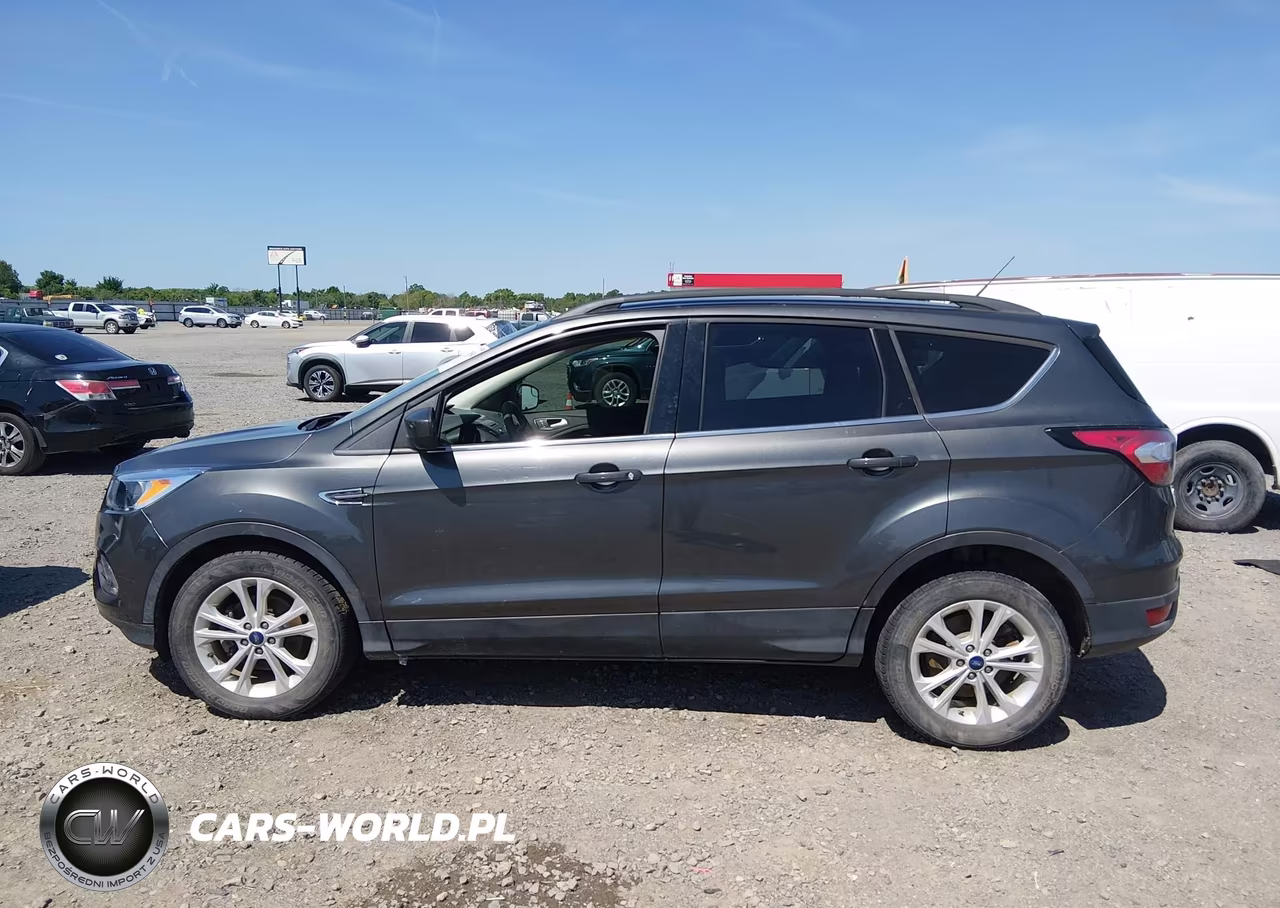 2018 Ford Escape Se VIN:1FMCU0GD1JUC36883 - 14