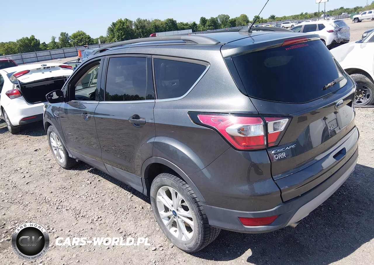 2018 Ford Escape Se VIN:1FMCU0GD1JUC36883 - 3
