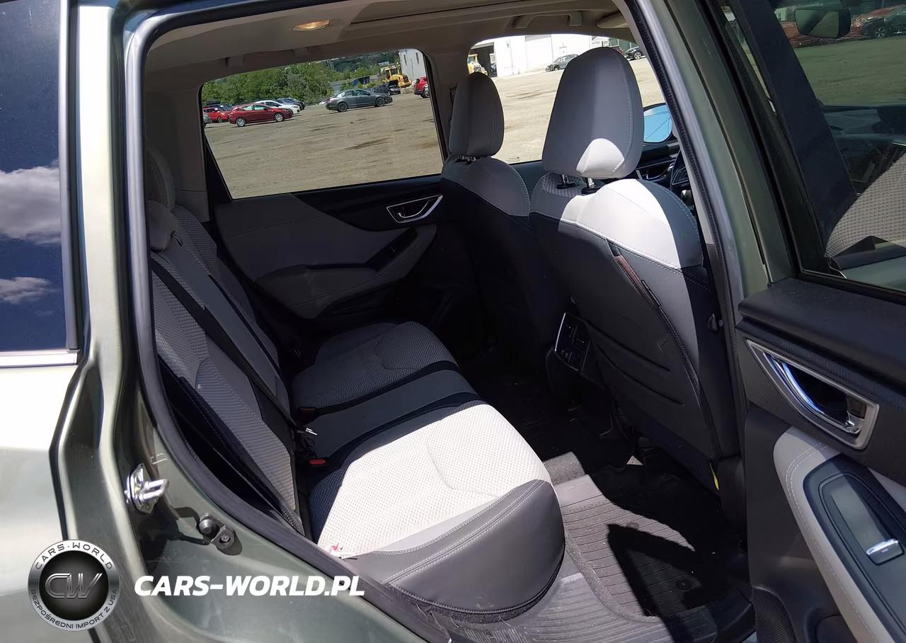 2020 Subaru Forester Premium VIN:JF2SKAJCXLH438419 - 8